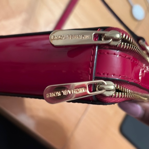 Vintage Michael Kors Pink Crossbody Bag - Picture 5 of 9